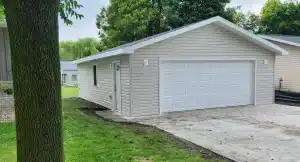 Detached Vs Attached Garages